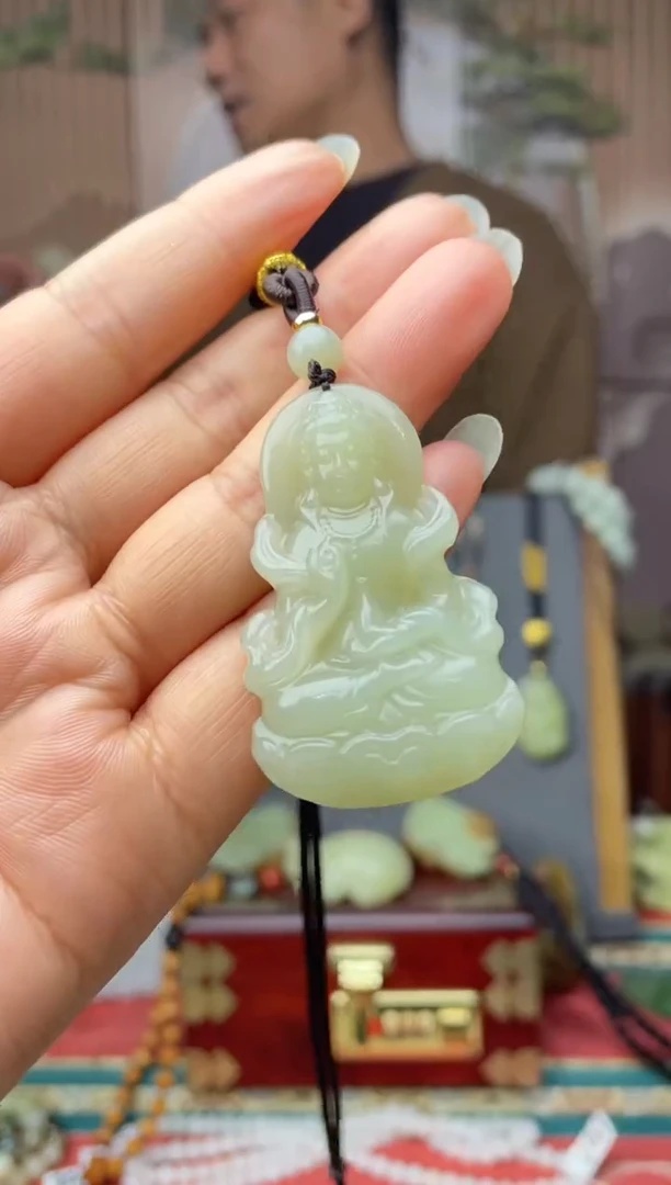 未镶嵌和田玉挂件拍一发一