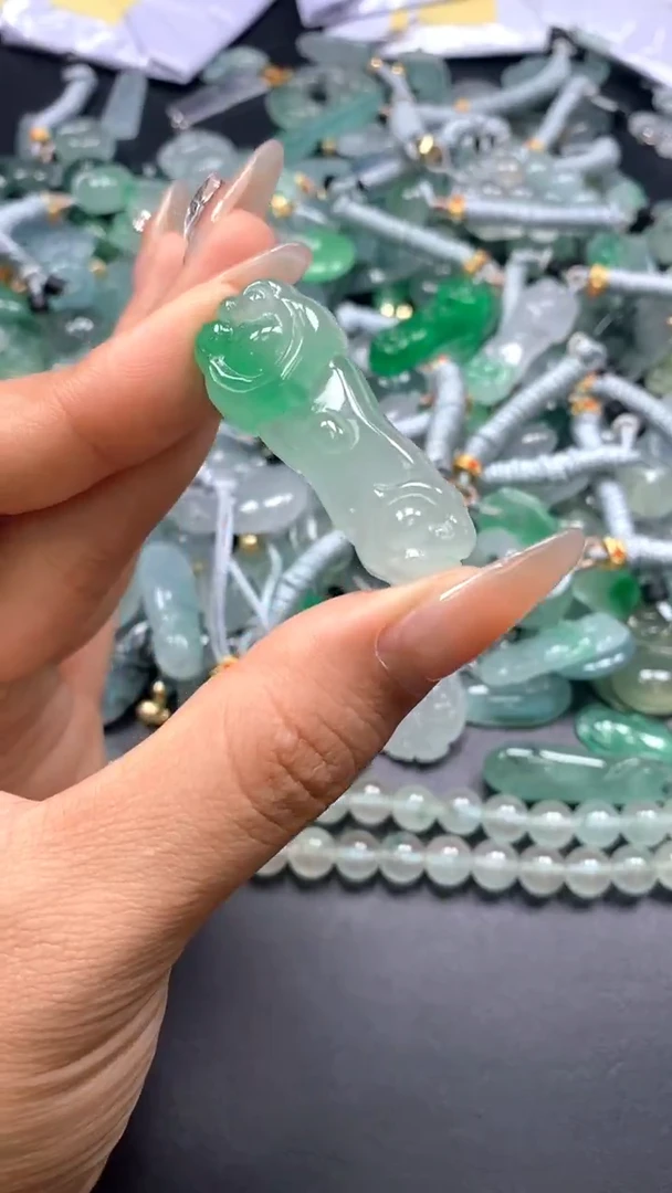琉璃臻选(配扣头多样性发其一）273