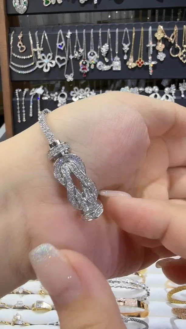 铂Pt950镶嵌实验室培育钻石手链