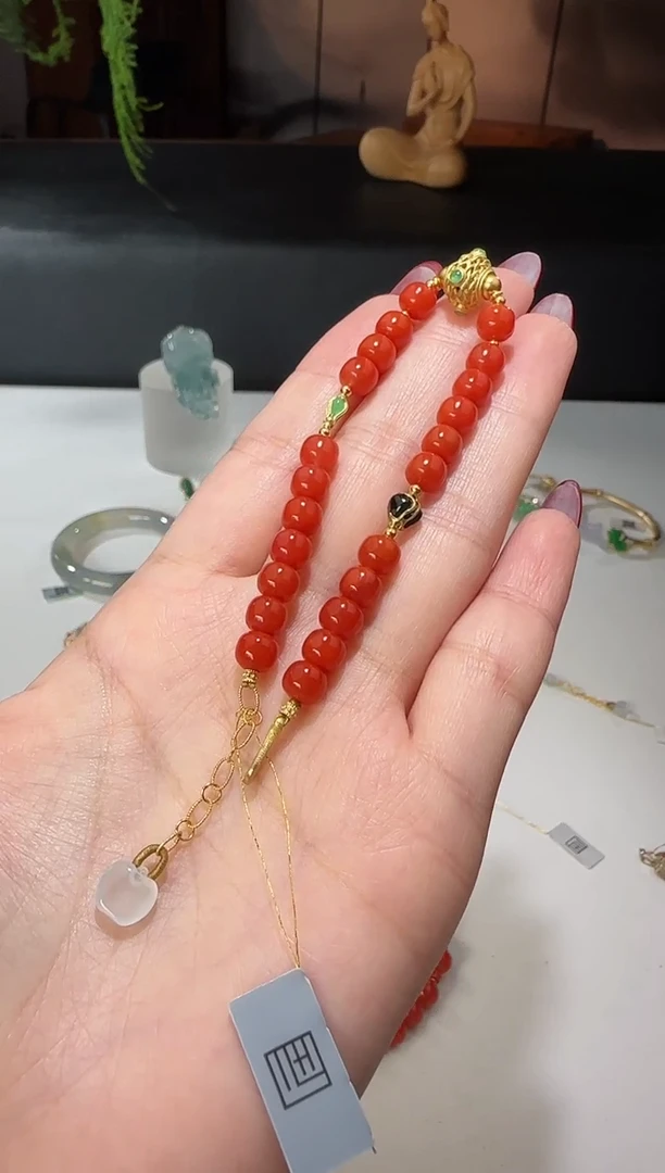 颈饰未镶嵌南红玛瑙【鑫鑫】