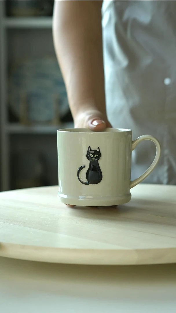 陶瓷微瑕浮雕黑色小猫240马克杯@4-2@