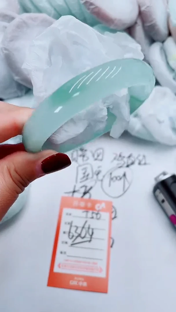 【闪购商品】石英质玉手镯未镶嵌T56-63-64