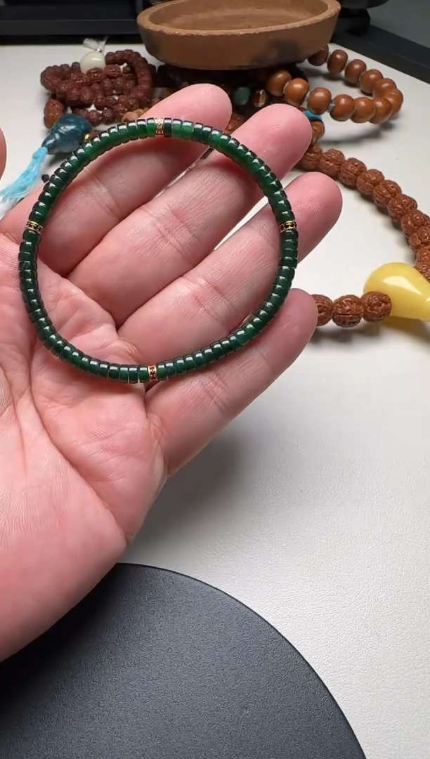 【闪购商品】和田玉（碧玉）手串未镶嵌碧玉单圈