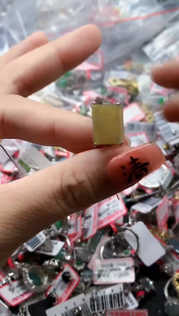 银S925镶嵌戒指翡翠天然A货缅甸翡翠