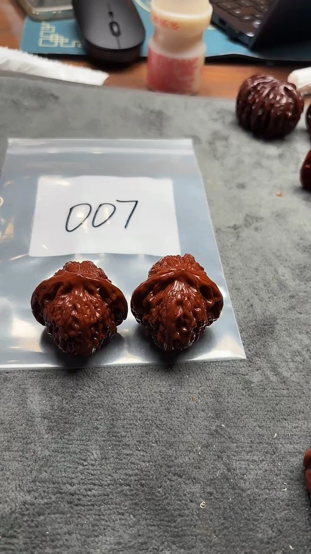 把件文玩核桃42尺 南疆石 007