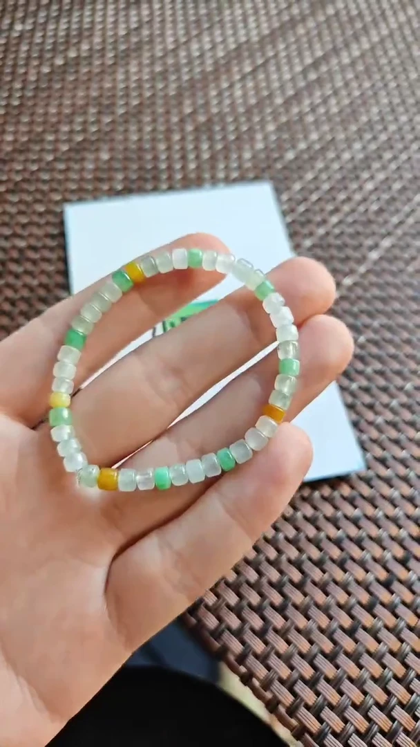 【闪购商品】翡翠手串未镶嵌翡翠手串未镶嵌