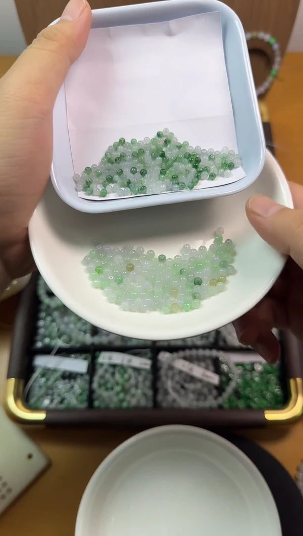 散珠翡翠卡4圆珠一份卡3圆珠白飘花一份3圈定制