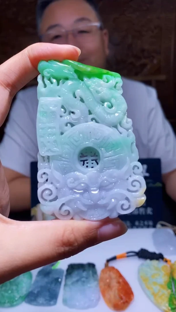 颈饰未镶嵌翡翠M-@@KJZC0915134