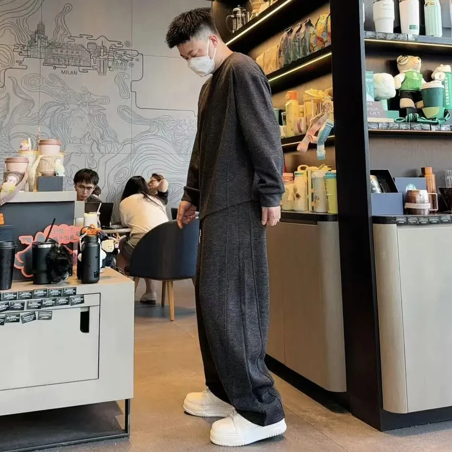 xh-58106-58107秋冬新款加厚松弛感时尚舒适净版立体剪裁休闲套装