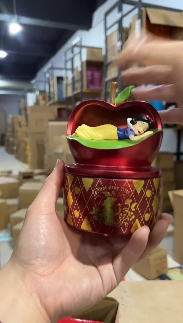 【闪购商品】杯原盒白雪公主苹果首饰盒