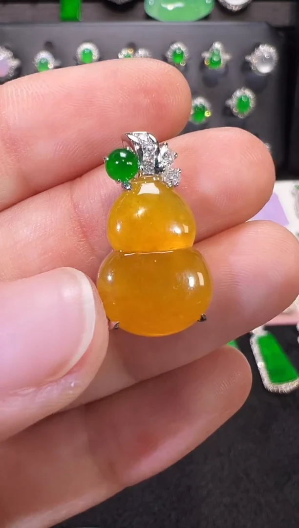 吊坠(不含链)18K金镶嵌翡翠高冰黄翡葫芦吊坠