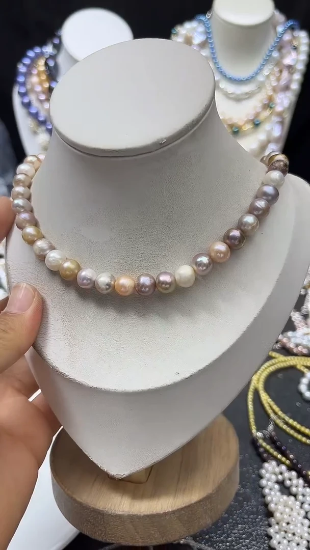 颈饰未镶嵌淡水珍珠多人