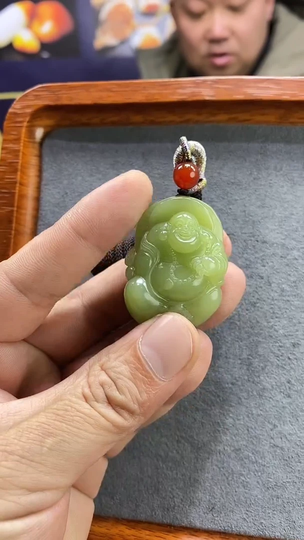 【闪购商品】和田玉（黄玉）颈饰未镶嵌精品和田玉佛