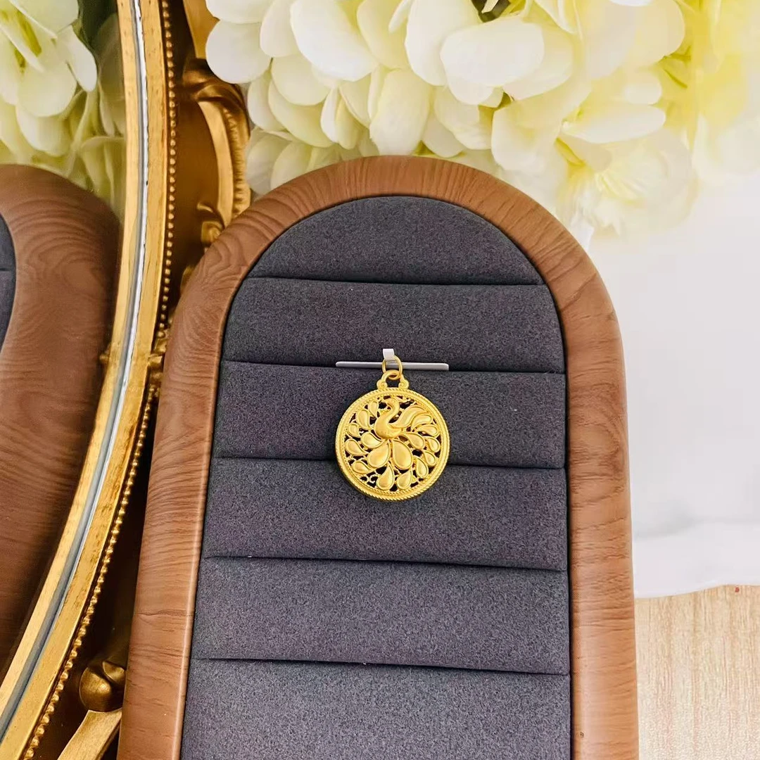 【小鹏黄金】足金999孔雀开屏罗盘吊坠1.95 2.01