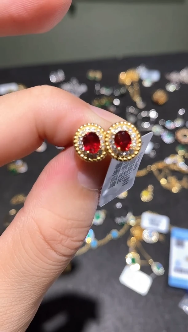 耳饰蓝宝石银S925镶嵌耳饰