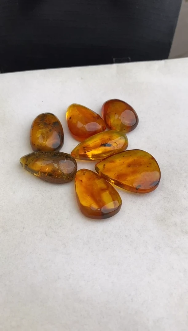 未镶嵌琥珀裸石10511116-手机坠 多样性发一个