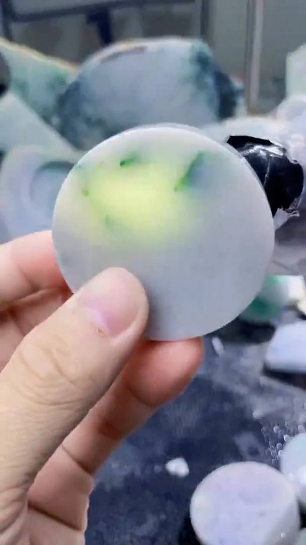 裸石翡翠天然A货翡翠板料