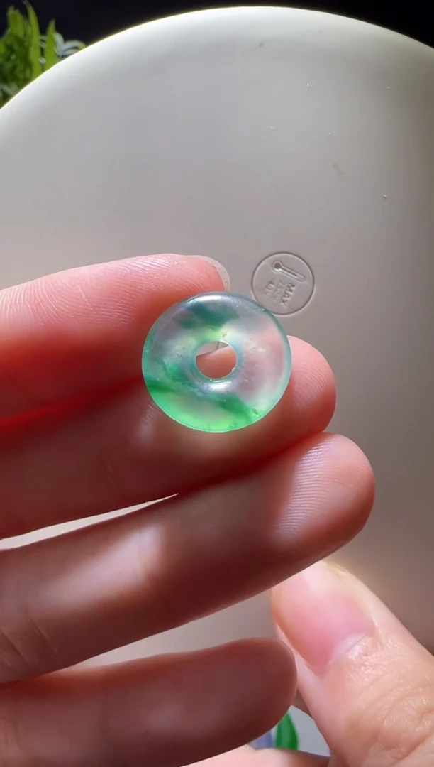 定制翡翠未镶嵌缅甸A货翡翠