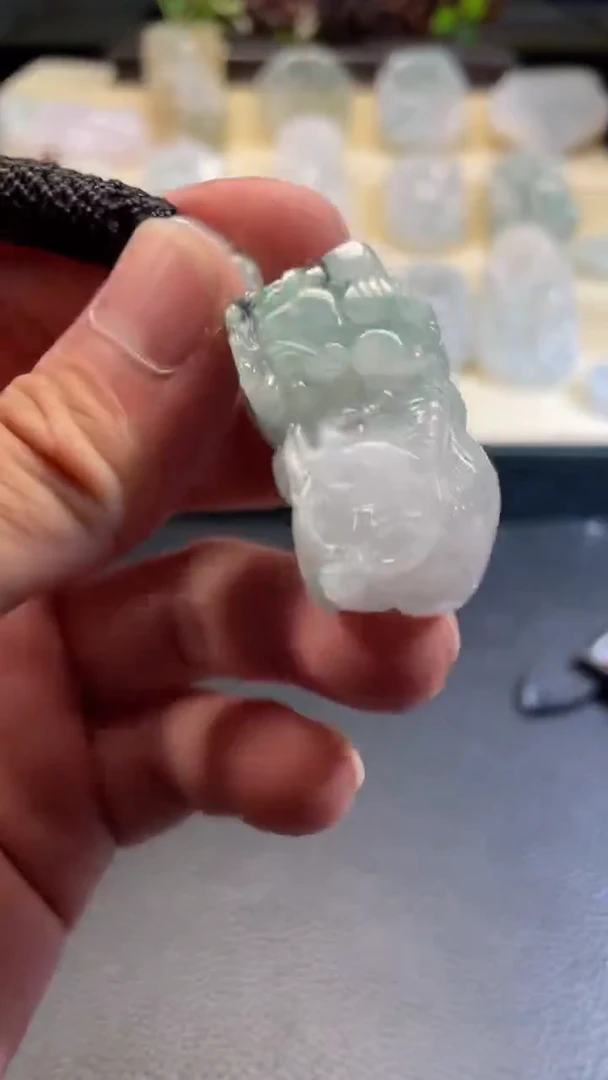 颈饰未镶嵌翡翠9/25/047