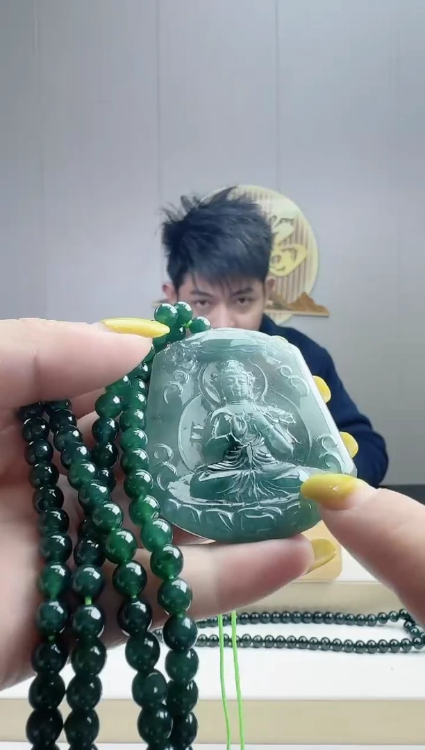 颈饰未镶嵌翡翠天然A货翡翠  多样性随机发其一