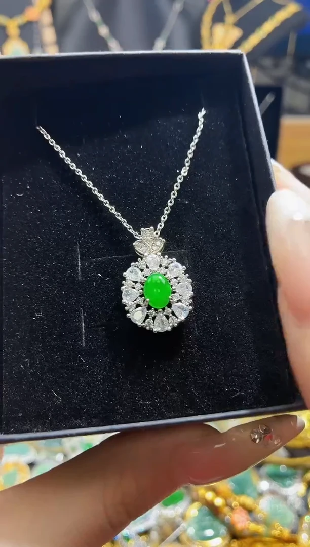 翡翠未镶嵌吊坠(不含链)天然翡翠a货 多样性发其一
