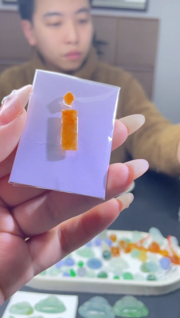 【闪购商品】定制翡翠未镶嵌BBBBBBB6688