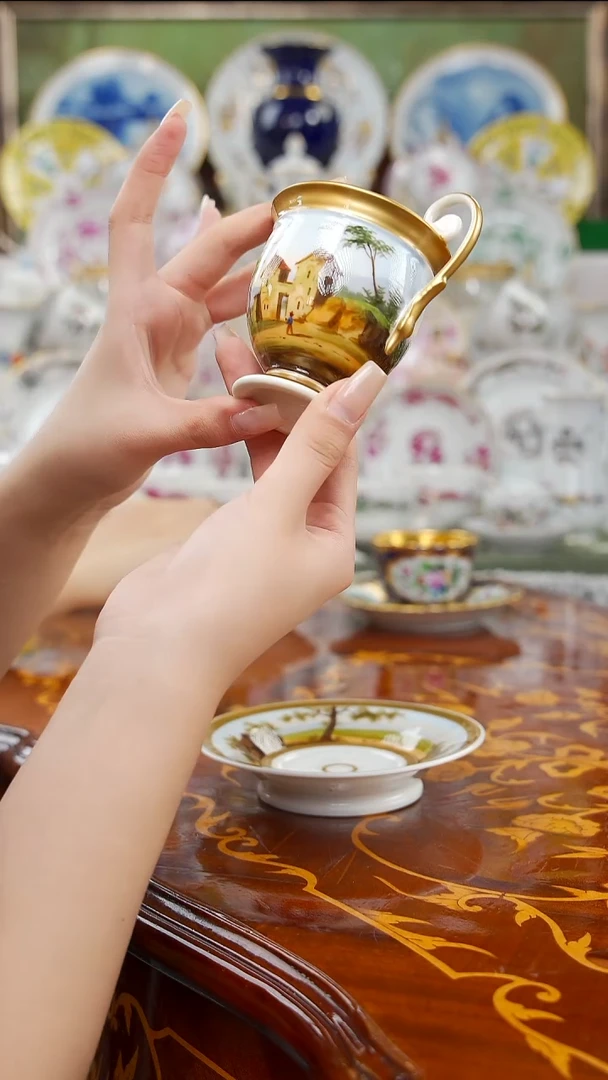 摆件娜娜中古瓷器如图所示24