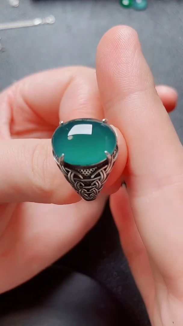 翡翠戒指银S925镶嵌翡翠