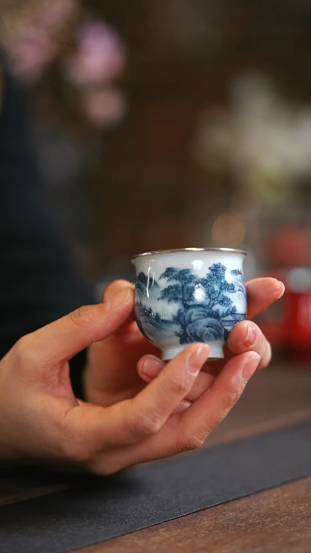 景德镇青花小缸银杯