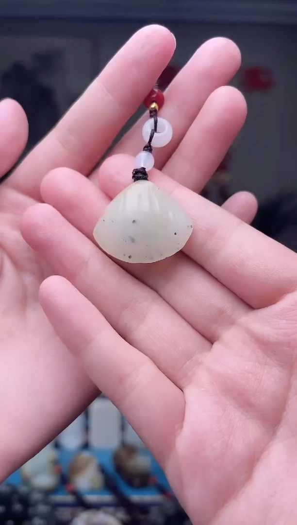 和田玉未镶嵌挂件1