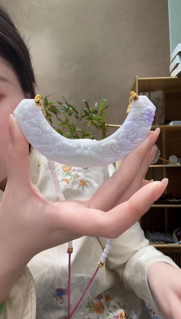 【闪购商品】翡翠颈饰未镶嵌吊坠