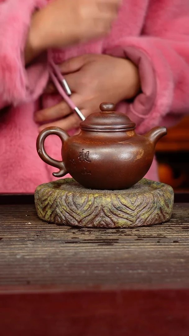 宜兴原矿紫砂壶茶壶宜兴原矿紫砂壶茶壶260C