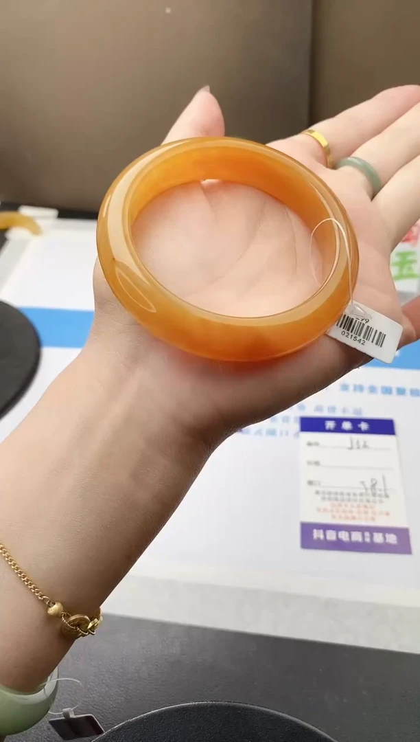 未镶嵌手镯石英质玉j32-HB多样性发货58+