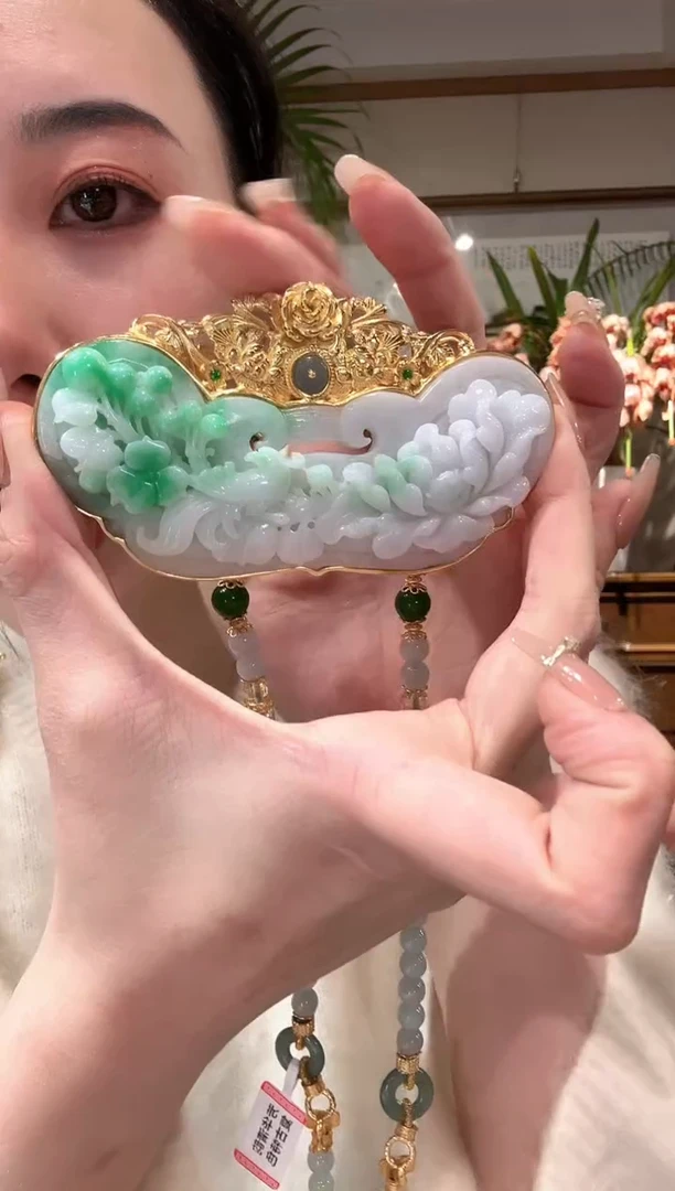 【闪购商品】翡翠颈饰银S925镀金镶嵌国风