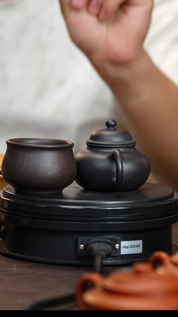 茶壶紫砂猪*手工原矿紫砂壶唔灰
