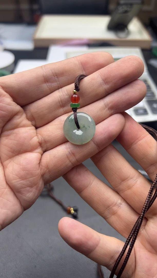 【闪购商品】翡翠颈饰未镶嵌ZMPX27平安扣