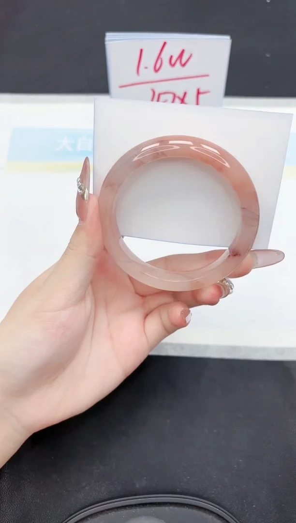 【闪购商品】石英质玉手镯未镶嵌197-60.2