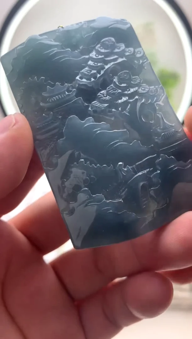 颈饰未镶嵌翡翠山水牌