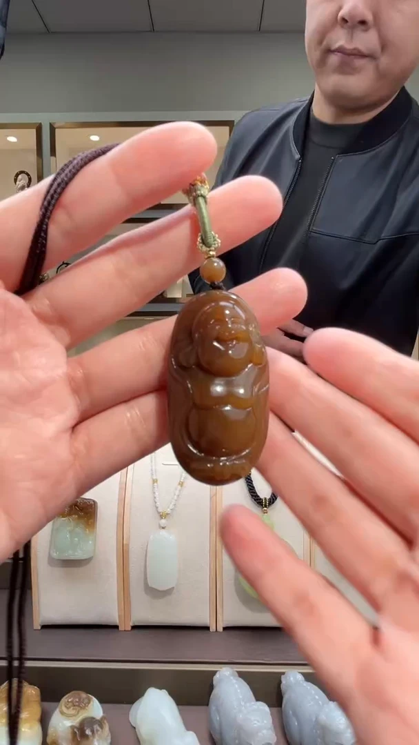 颈饰未镶嵌和田玉苏