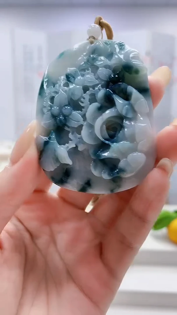 未镶嵌定制翡翠4957lr-毛货挂件21