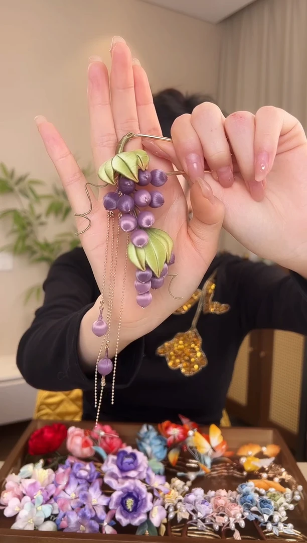 刺绣缠花葡萄u钗