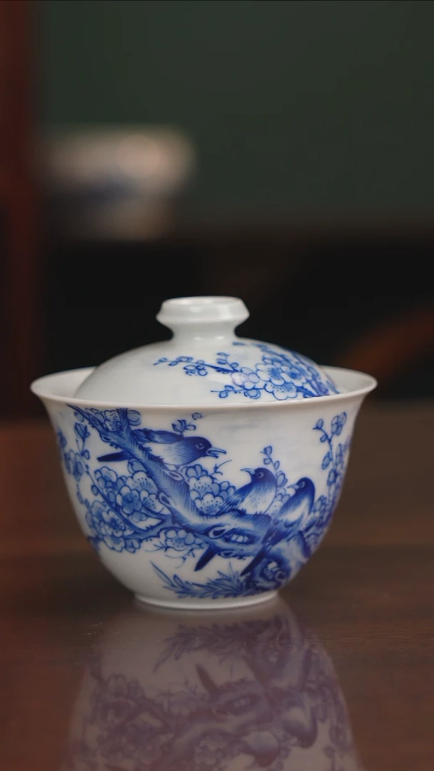 晓月窑青花花鸟盖碗