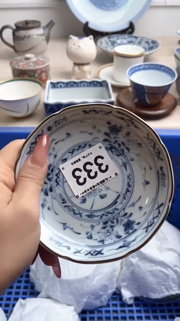 【闪购商品】瓷片333.............