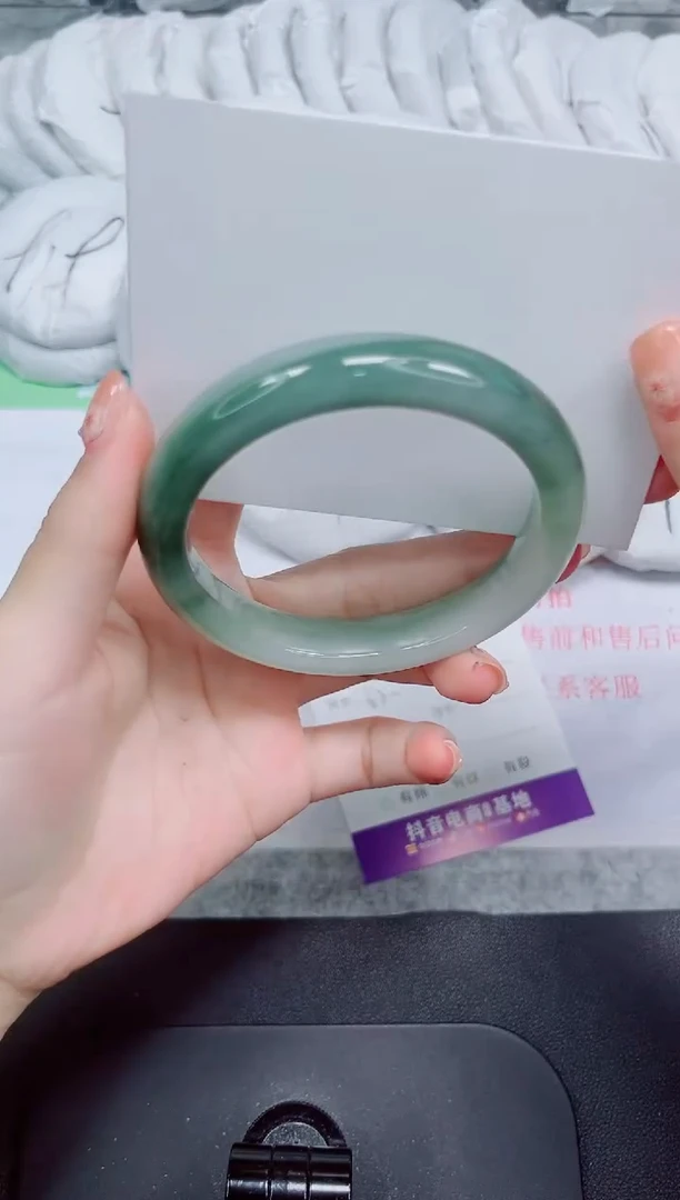 石英质玉手镯未镶嵌196-62