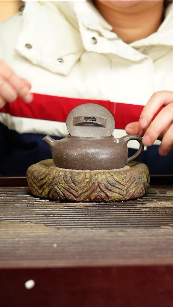 宜兴原矿紫砂壶茶壶宜兴原矿紫砂壶茶壶160C