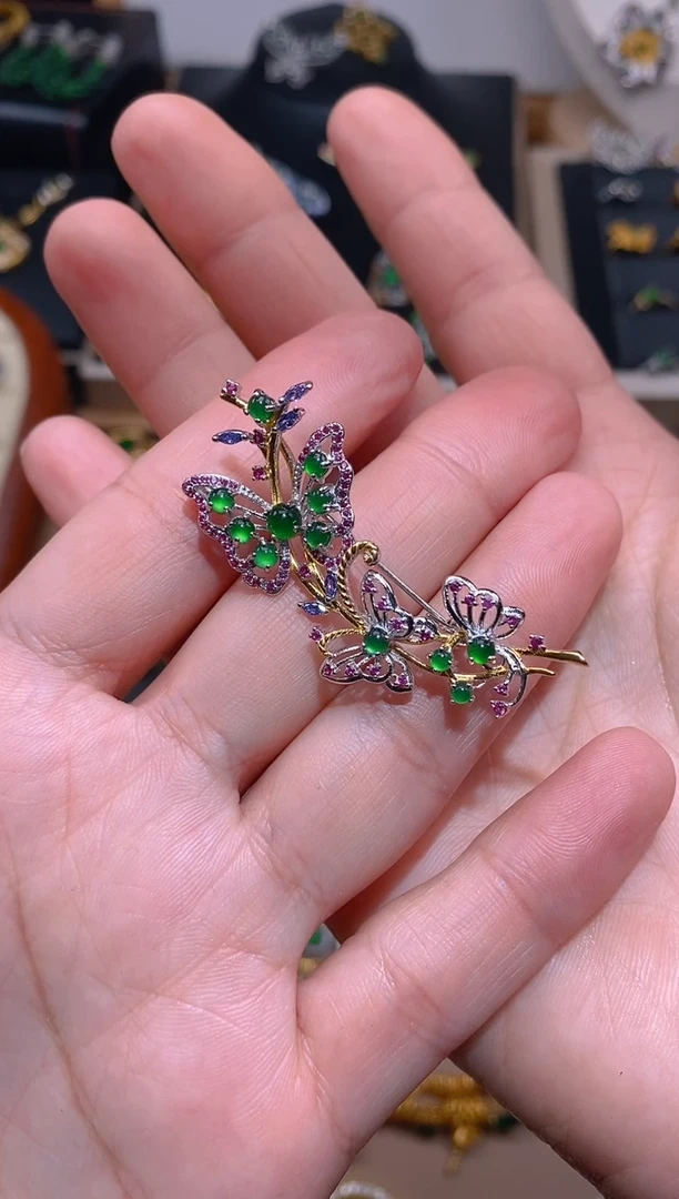 【闪购商品】翡翠吊坠(不含链)银S925镶嵌蝴蝶