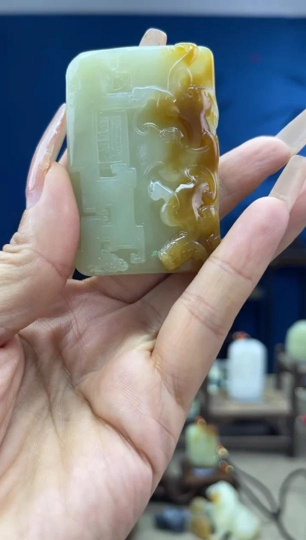 和田玉未镶嵌颈饰1