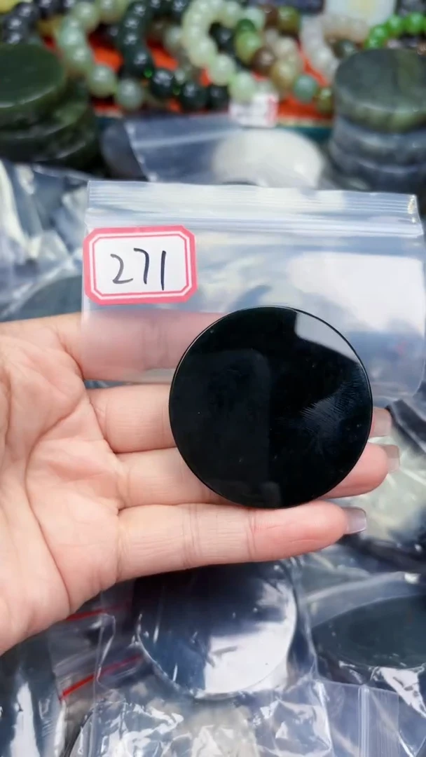 颈饰未镶嵌和田玉和田玉