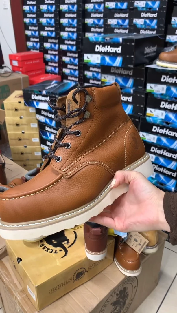 织物42码，828，皮鞋码，牛皮工装靴，默认微瑕 防砸防刺