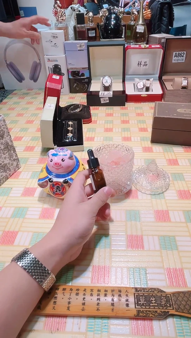 瓷片瓷器 库房到期 全部地板价@@1